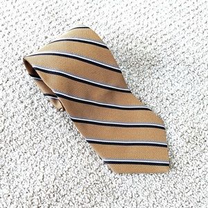 Jos A. Bank Signature Collection Tie